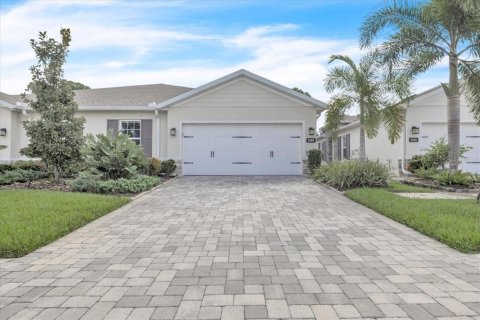 Villa ou maison à Port Charlotte, Floride 3 chambres, 138.98 m2 № 2410622