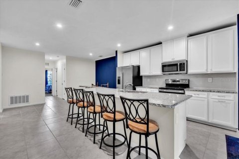 Villa ou maison à vendre à Port Charlotte, Floride: 3 chambres, 138.98 m2 № 2410622 - photo 17