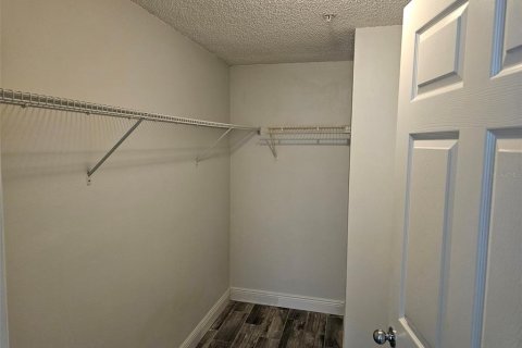 Condominio en alquiler en Sarasota, Florida, 2 dormitorios, 116.5 m2 № 1899178 - foto 18