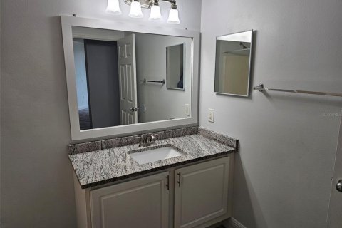 Condominio en alquiler en Sarasota, Florida, 2 dormitorios, 116.5 m2 № 1899178 - foto 27