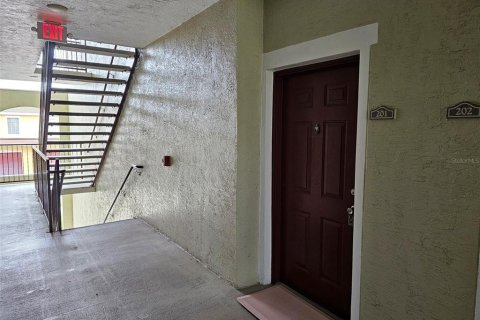 Condominio en alquiler en Sarasota, Florida, 2 dormitorios, 116.5 m2 № 1899178 - foto 4