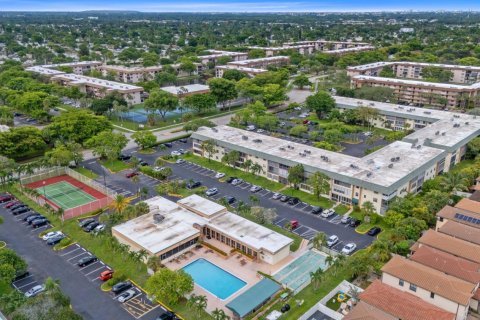 Copropriété à vendre à Tamarac, Floride: 1 chambre, 63.17 m2 № 2182216 - photo 27