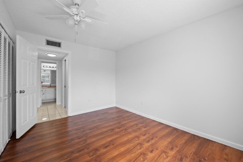 Copropriété à vendre à Tamarac, Floride: 1 chambre, 63.17 m2 № 2182216 - photo 13