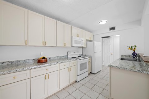 Condo à Tamarac, Floride, 1 chambre  № 2182216