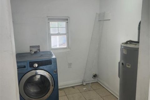 Villa ou maison à vendre à Plant City, Floride: 2 chambres, 72.19 m2 № 1819025 - photo 13