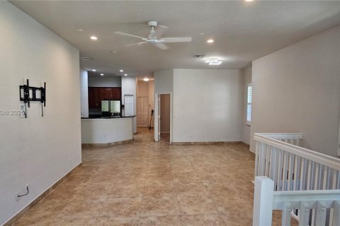 Condo in Palm Beach Gardens, Florida, 3 bedrooms  № 1830429 - photo 7