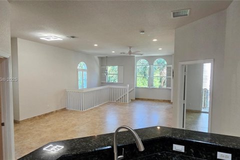 Condo in Palm Beach Gardens, Florida, 3 bedrooms  № 1830429 - photo 1