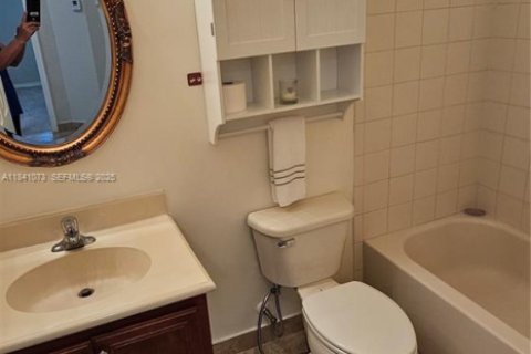 Condo in Palm Beach Gardens, Florida, 3 bedrooms № 1830429 - photo 28