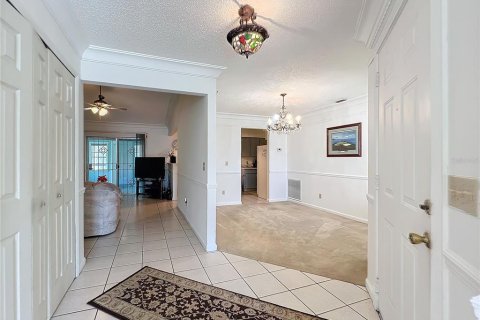 House in Orlando, Florida 3 bedrooms, 174.38 sq.m. № 1535532 - photo 4