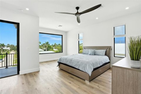 Villa ou maison à vendre à Punta Gorda, Floride: 3 chambres, 215.16 m2 № 1917249 - photo 14