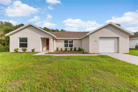 Villa ou maison à Ocala, Floride 4 chambres, 145.58 m2 № 2354477