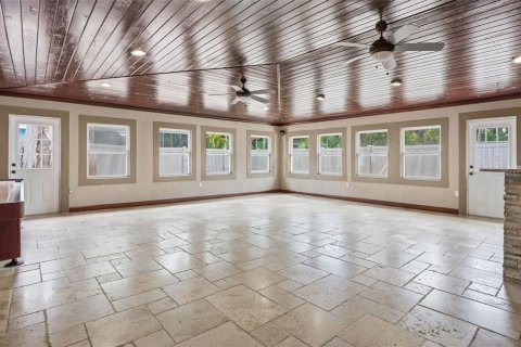 Villa ou maison à louer à Saint Petersburg, Floride: 4 chambres, 217.95 m2 № 2118022 - photo 29