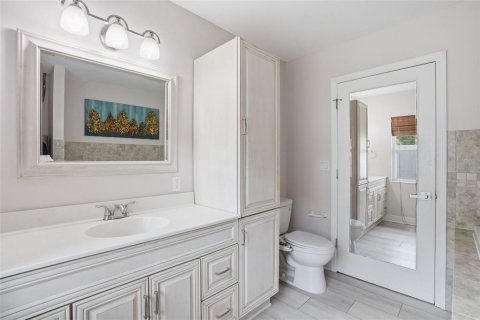Villa ou maison à louer à Saint Petersburg, Floride: 4 chambres, 217.95 m2 № 2118022 - photo 28