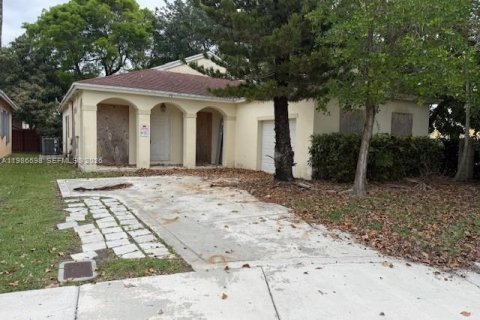 Villa ou maison à Homestead, Floride 3 chambres, 141.21 m2 № 2069214