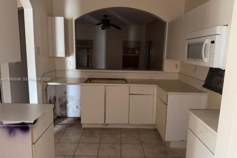 Villa ou maison à vendre à Homestead, Floride: 3 chambres, 141.21 m2 № 2069214 - photo 4