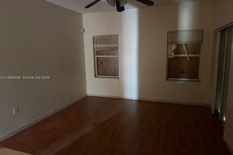 Villa ou maison à vendre à Homestead, Floride: 3 chambres, 141.21 m2 № 2069214 - photo 5