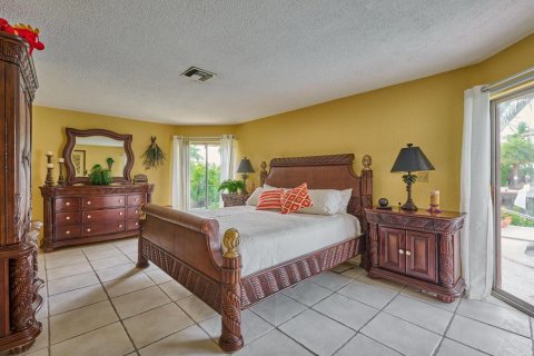Villa ou maison à louer à Lighthouse Point, Floride: 4 chambres, 204.76 m2 № 2376153 - photo 7