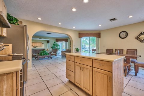 Villa ou maison à louer à Lighthouse Point, Floride: 4 chambres, 204.76 m2 № 2376153 - photo 15