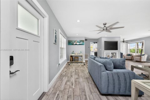 Casa en venta en Port Charlotte, Florida, 3 dormitorios, 137.96 m2 № 2186327 - foto 6
