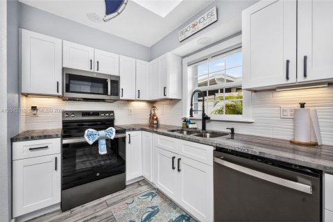 Casa en venta en Port Charlotte, Florida, 3 dormitorios, 137.96 m2 № 2186327 - foto 22