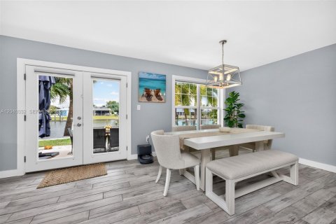 Casa en venta en Port Charlotte, Florida, 3 dormitorios, 137.96 m2 № 2186327 - foto 13
