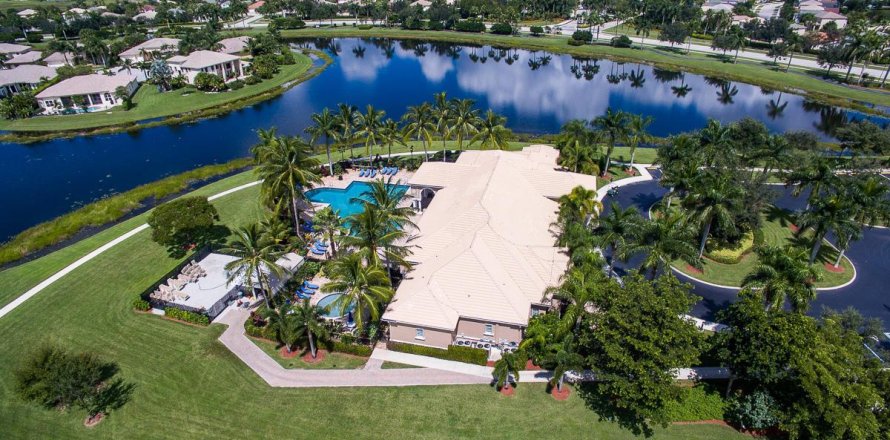 Villa ou maison à Wellington, Floride 4 chambres, 261.61 m2 № 1161734