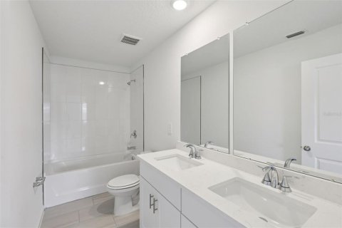 Villa ou maison à vendre à Palm Coast, Floride: 4 chambres, 201.41 m2 № 2358202 - photo 6