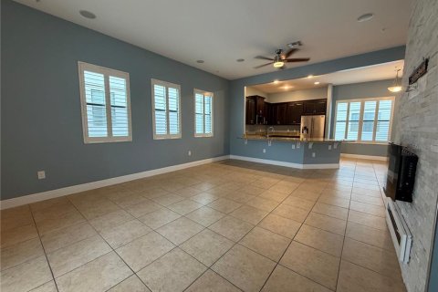 Townhouse in Orlando, Florida 3 bedrooms, 182.46 sq.m. № 2275466 - photo 11