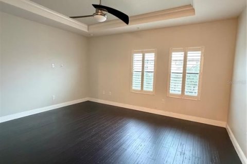 Townhouse in Orlando, Florida 3 bedrooms, 182.46 sq.m. № 2275466 - photo 14