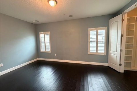 Townhouse in Orlando, Florida 3 bedrooms, 182.46 sq.m. № 2275466 - photo 18