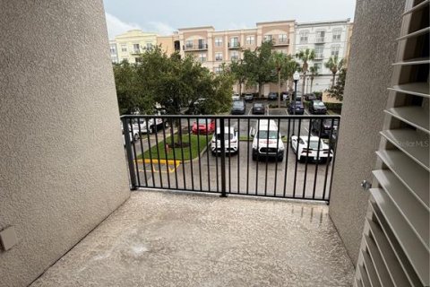 Townhouse in Orlando, Florida 3 bedrooms, 182.46 sq.m. № 2275466 - photo 12