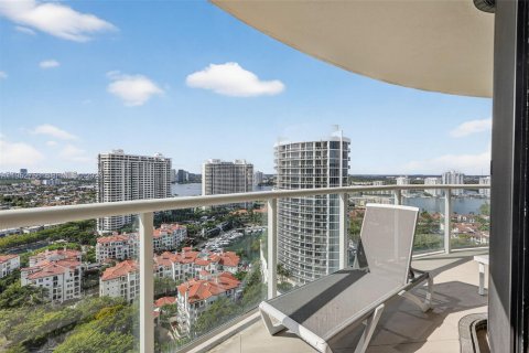 Condo in Aventura, Florida, 4 bedrooms № 2027744 - photo 19