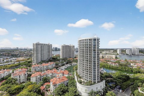 Condo in Aventura, Florida, 4 bedrooms № 2027744 - photo 22