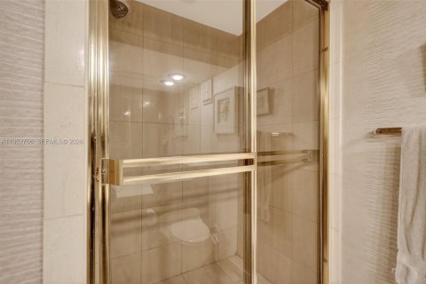 Condo in Aventura, Florida, 4 bedrooms № 2027744 - photo 29
