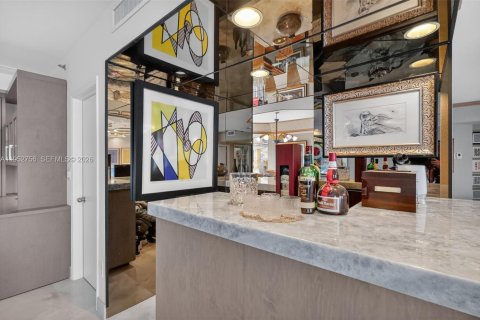 Condo in Aventura, Florida, 4 bedrooms № 2027744 - photo 14