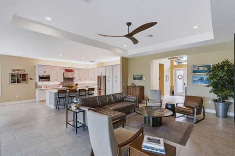 Casa en venta en Port St. Lucie, Florida, 3 dormitorios, 239.69 m2 № 2397755 - foto 11