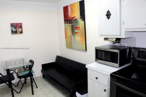 Copropriété à vendre à Aventura, Floride: 2 chambres, 120.77 m2 № 1977984 - photo 3