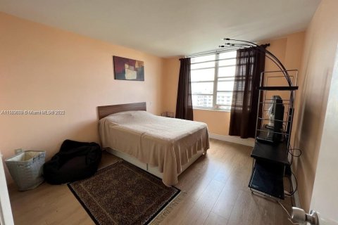 Copropriété à vendre à Aventura, Floride: 2 chambres, 120.77 m2 № 1977984 - photo 12