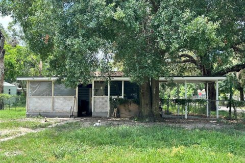 House in New Port Richey, Florida 2 bedrooms, 70.61 sq.m. № 1798399 - photo 1
