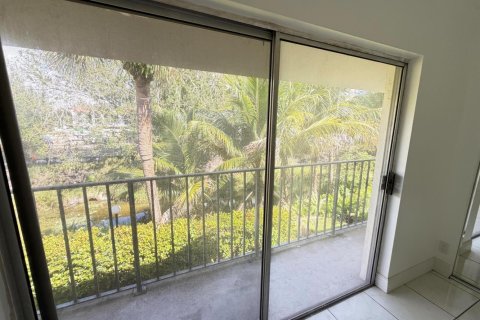 Copropriété à louer à Delray Beach, Floride: 2 chambres, 105.54 m2 № 2420813 - photo 14
