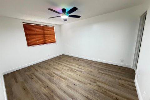 Copropriété à louer à Delray Beach, Floride: 2 chambres, 105.54 m2 № 2420813 - photo 11