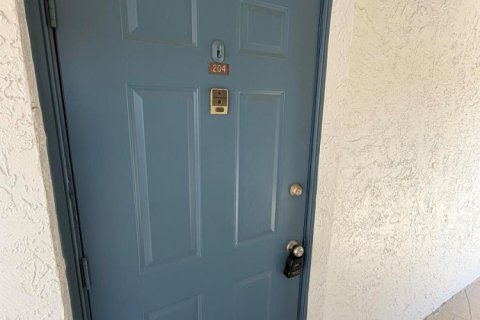 Copropriété à louer à Delray Beach, Floride: 2 chambres, 105.54 m2 № 2420813 - photo 5