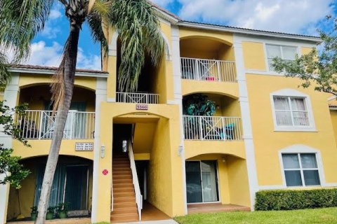 Condo à Coconut Creek, Floride, 2 chambres  № 2439271