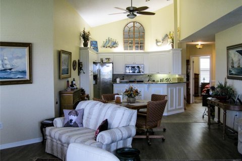 Copropriété à vendre à New Smyrna Beach, Floride: 3 chambres, 146.41 m2 № 1245673 - photo 19