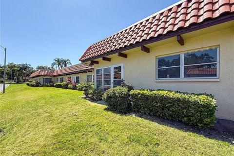 Condo in Dunedin, Florida, 2 bedrooms  № 2098466 - photo 19