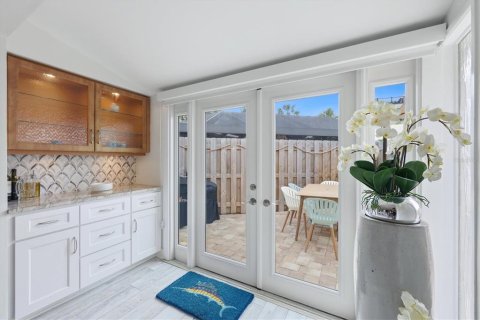 Casa en venta en Sarasota, Florida, 3 dormitorios, 145.11 m2 № 2101309 - foto 25