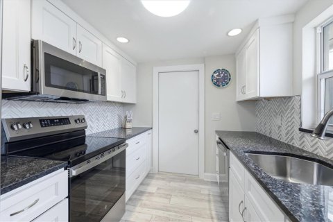 Casa en venta en Sarasota, Florida, 3 dormitorios, 145.11 m2 № 2101309 - foto 10