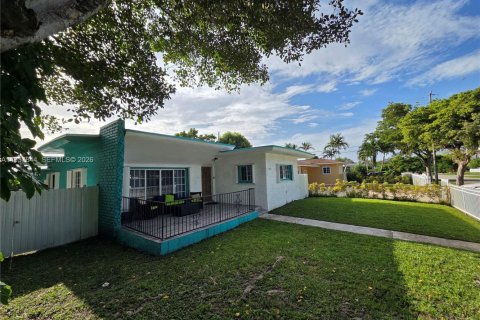 Купить виллу или дом в Норт-Майами, Флорида 4 спальни, 172.43м2, № 1995588 - фото 3