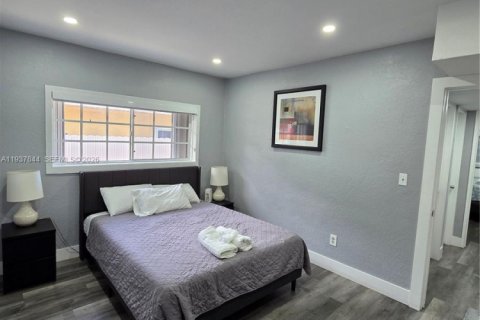 Купить виллу или дом в Норт-Майами, Флорида 4 спальни, 172.43м2, № 1995588 - фото 23