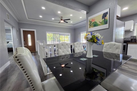 Купить виллу или дом в Норт-Майами, Флорида 4 спальни, 172.43м2, № 1995588 - фото 26